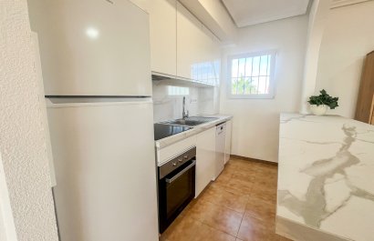 Resale - Apartment / flat - Orihuela Costa - Punta Prima