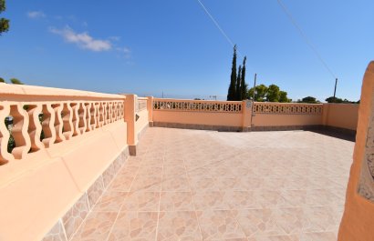 Reventa - Villa - Orihuela Costa - Los Balcones