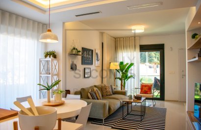 Resale - Townhouse / Duplex / Corner - Ciudad Quesada