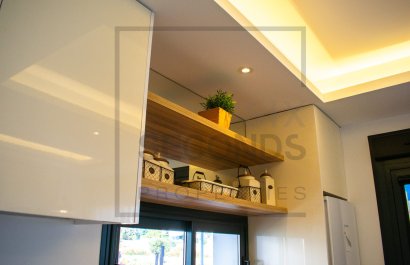 Resale - Townhouse / Duplex / Corner - Ciudad Quesada