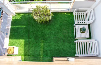 Resale - Townhouse / Duplex / Corner - Ciudad Quesada