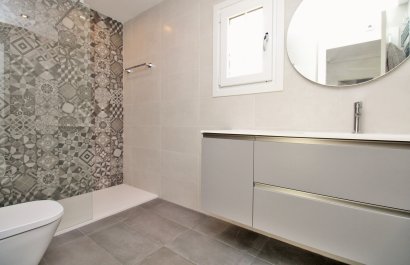 Reventa - Villa - Villamartín - Los Dolses