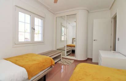 Reventa - Villa - Villamartín - Los Dolses