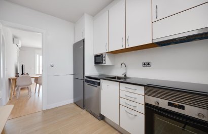 Resale - Apartment / flat - Orihuela Costa - Aguamarinas