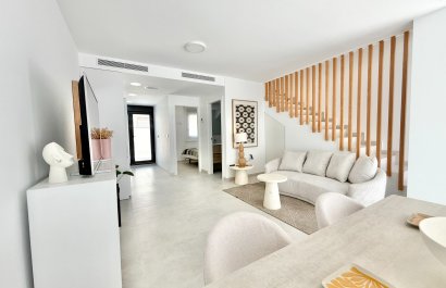 Obra nueva - Townhouse / Duplex - Cox