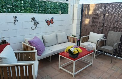 Reventa - Villa - Los Montesinos - La Herrada