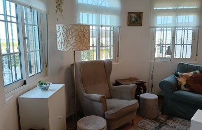 Reventa - Villa - Los Montesinos - La Herrada