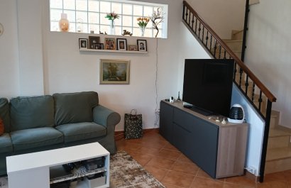 Reventa - Villa - Los Montesinos - La Herrada