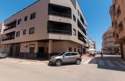 Resale - Apartment / flat - Torrevieia - La Mata