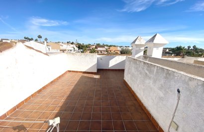 Reventa - Townhouse / Duplex - Benijofar - Monte Azul