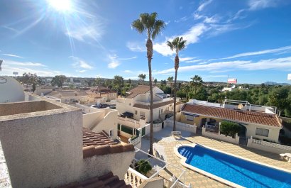 Reventa - Townhouse / Duplex - Benijofar - Monte Azul