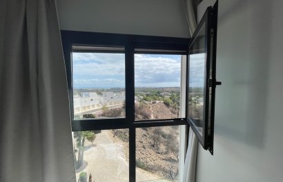 Resale - Apartment / flat - Orihuela Costa - Las Ramblas