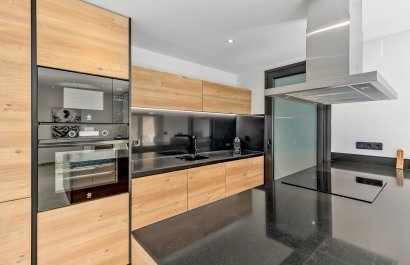 Resale - Apartment / flat - Orihuela Costa