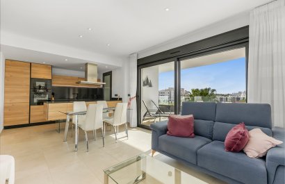 Resale - Apartment / flat - Orihuela Costa