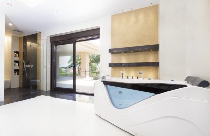 Reventa - Villa - Alicante - Vistahermosa