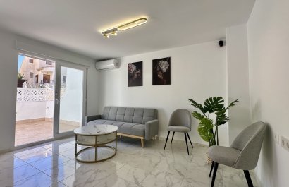 Reventa - Townhouse / Duplex - Torrevieia - Los Balcones