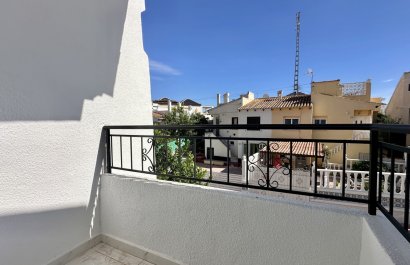 Reventa - Townhouse / Duplex - Torrevieia - Los Balcones