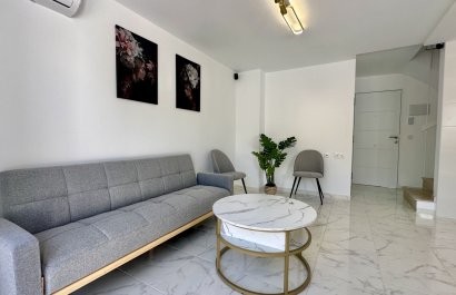 Reventa - Townhouse / Duplex - Torrevieia - Los Balcones