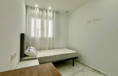 Resale - Apartment / flat - Torrevieia - Torrevieja