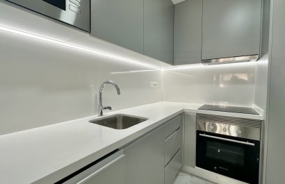 Resale - Apartment / flat - Torrevieia - Torrevieja