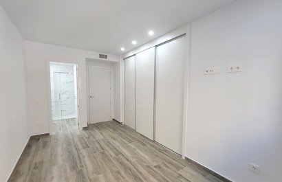 Reventa - Apartamento / piso - Torrevieia - Playa del Cura