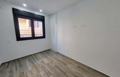 Reventa - Apartamento / piso - Torrevieia - Playa del Cura