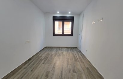 Reventa - Apartamento / piso - Torrevieia - Playa del Cura