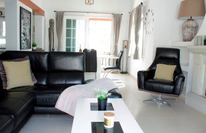 Resale - Villa - Orihuela Costa - Villamartin Fortuna