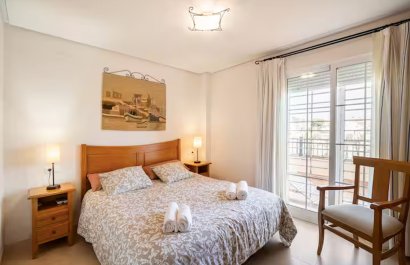 Resale - Apartment / flat - Pilar de la Horadada - Mil Palmeras