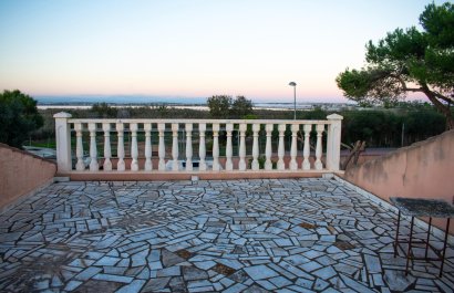 Reventa - Villa - Torrevieia - Torrevieja