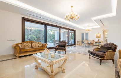 Obra nueva - Villa - Estepoa - Estepona