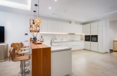 Obra nueva - Villa - Estepoa - Estepona