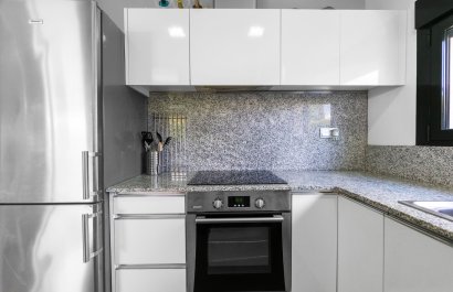 Reventa - Villa - Villamartín - Los Dolses