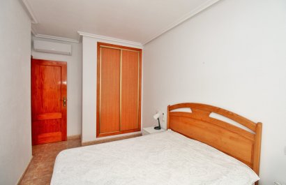 Resale - Apartment / flat - Cabo Roig