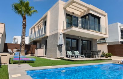 Reventa - Townhouse / Duplex - Vistabella