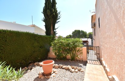 Reventa - Villa (detached) - Orihuela Costa - Los Balcones