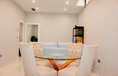 Reventa - Villa - Orihuela Costa - Villamartín