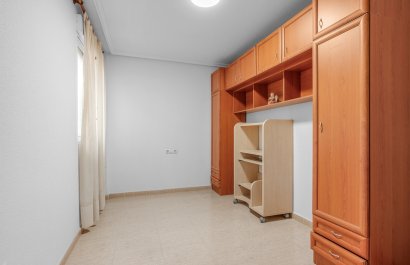 Reventa - Apartamento / piso - Torrevieia - Torrevieja