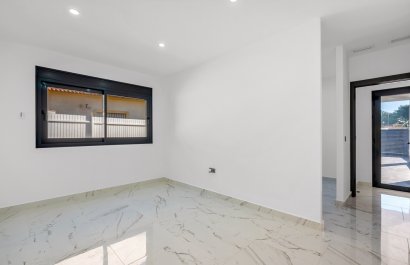 Reventa - Villa - Campoamor