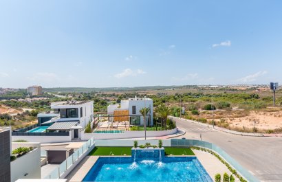 Obra nueva - Villa - Dehesa de Campoamor - Dehesa de campoamor