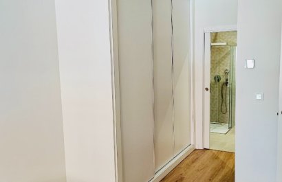 Reventa - Apartamento / piso - Torrevieia - Center