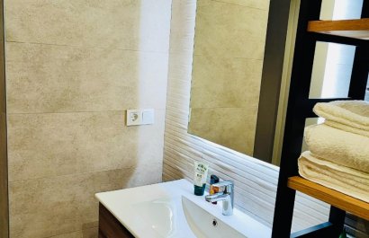 Reventa - Apartamento / piso - Torrevieia - Center