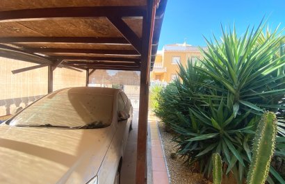 Reventa - Townhouse / Duplex - Ciudad Quesada - Doña Pepa