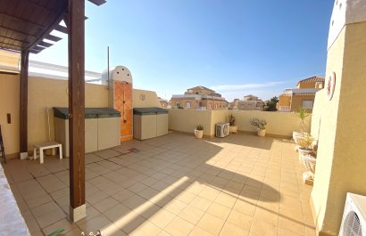Reventa - Townhouse / Duplex - Ciudad Quesada - Doña Pepa