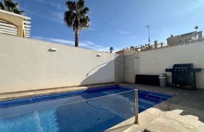 Reventa - Villa - Orihuela Costa - Los Altos
