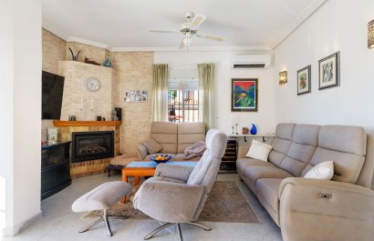 Resale - Villa - Torrevieia - El Chaparral