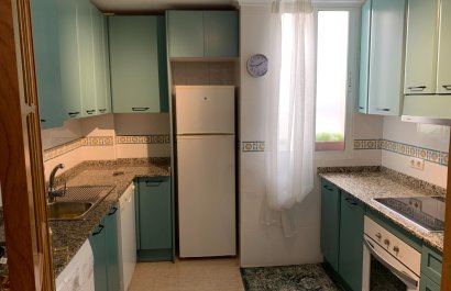 Resale - Apartment / flat - Torrevieia - Center