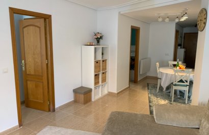 Resale - Apartment / flat - Torrevieia - Center