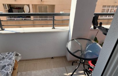 Resale - Apartment / flat - Torrevieia - Center
