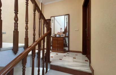 Reventa - Villa - San Miguel de Salinas - Pueblo